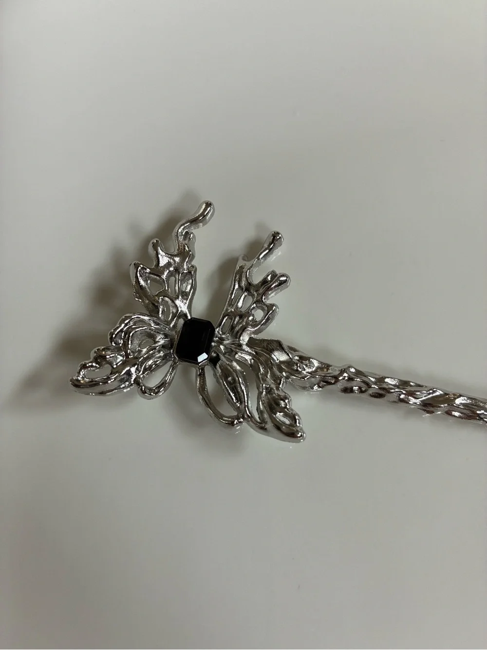Silver Biochemical Alien Butterfly Coiled Hair Stick - Women Hair Accessories